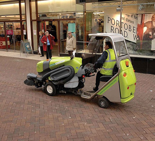 414-424 Green Machines Air Sweeper alt 3